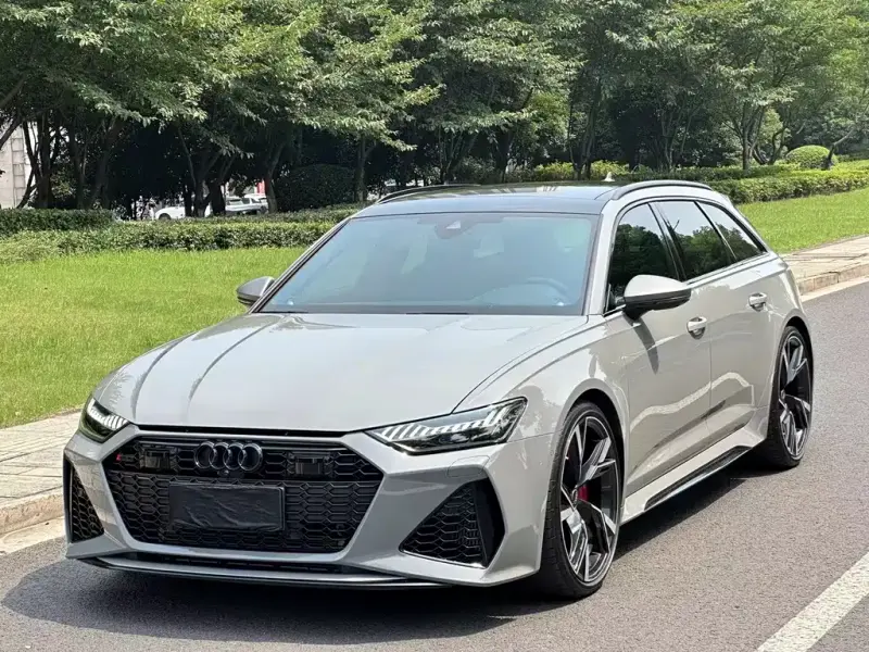 Audi RS 6, 2024