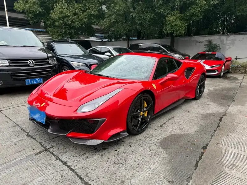 Ferrari 488, 2018