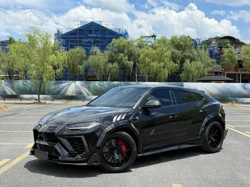 Lamborghini Urus, 2021