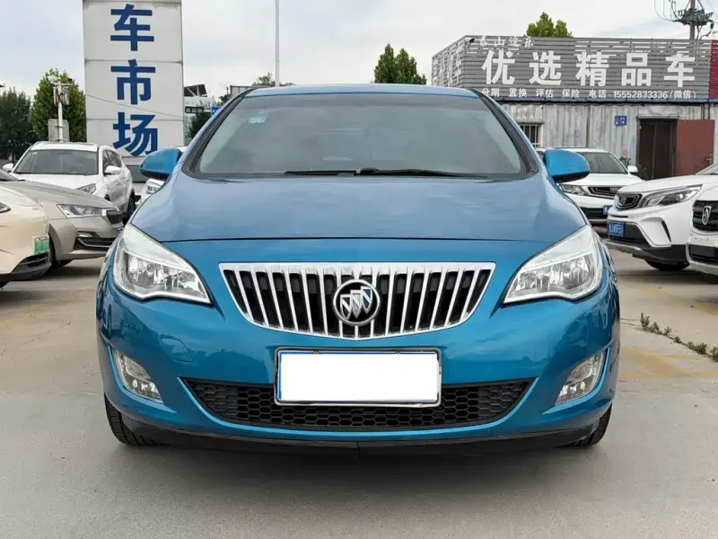 Buick Excelle, 2013 — фото 1