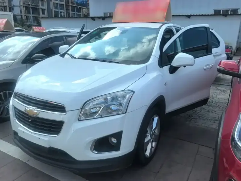 Chevrolet Trax, 2015 — фото 1