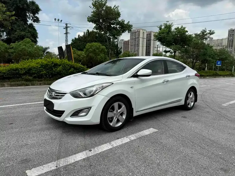 Hyundai Elantra Langdong, 2013 — фото 1