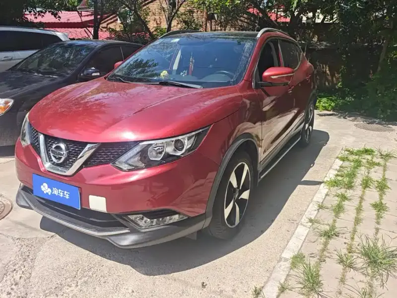 Nissan Qashqai, 2015