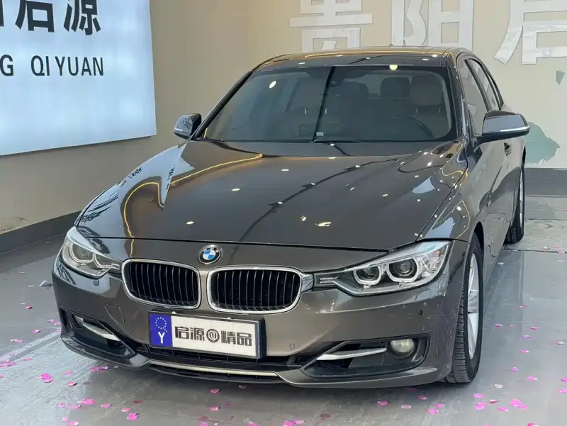 BMW 3 Series, 2013