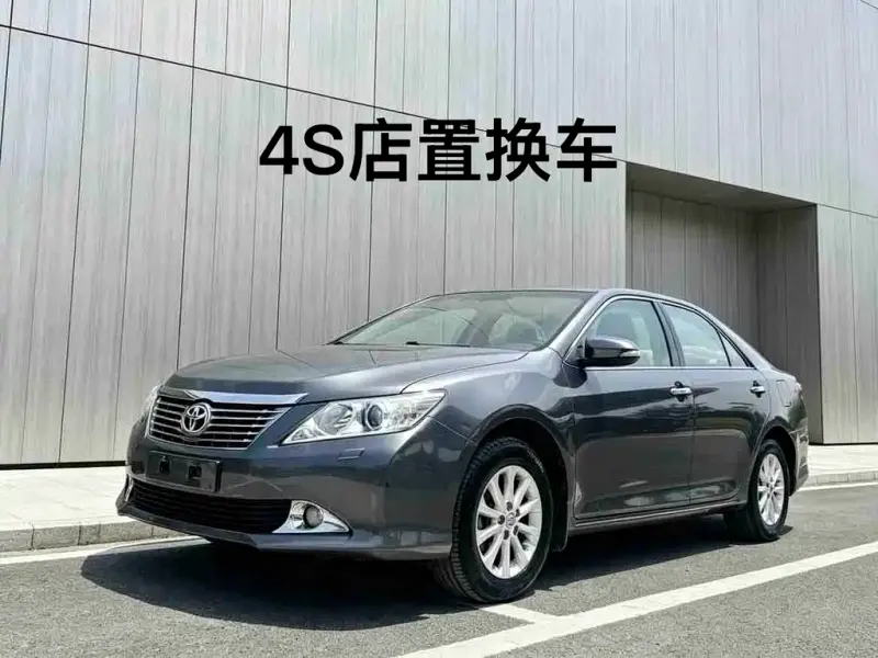 Toyota Camry, 2012