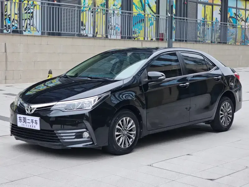 Toyota Corolla, 2017 — фото 1