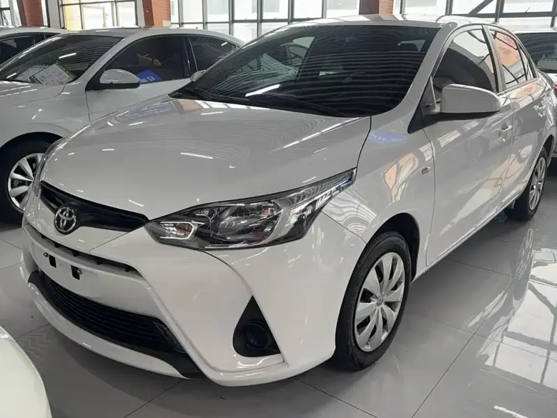 Toyota Yaris L, 2020