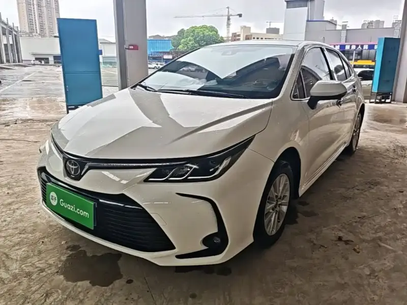 Toyota Corolla, 2020 — фото 1