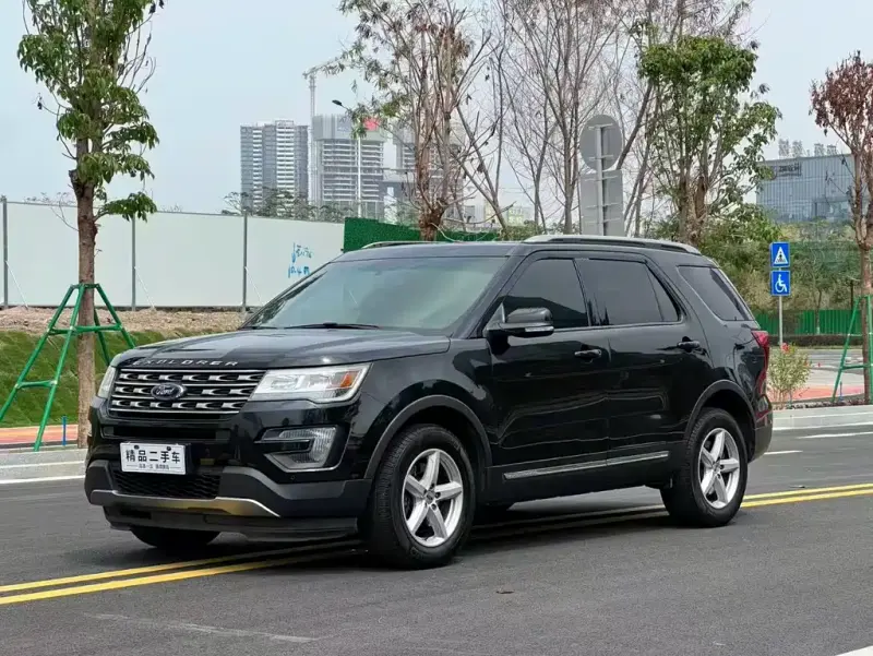 Ford Explorer (Import), 2015