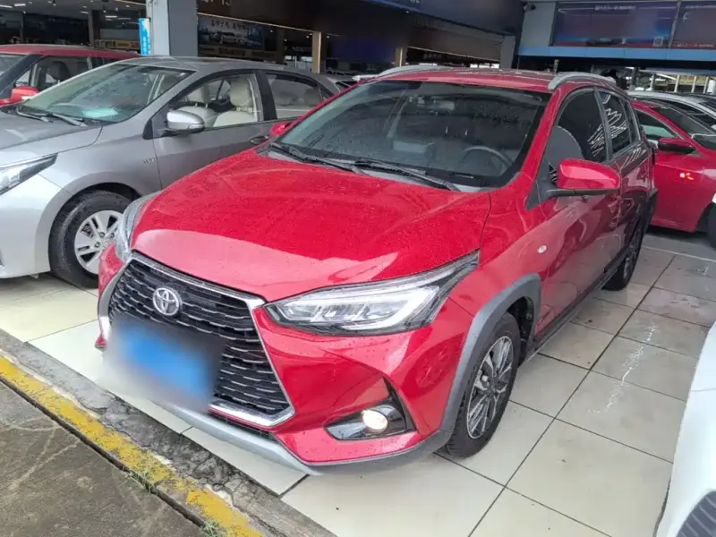 Toyota Yaris L, 2023