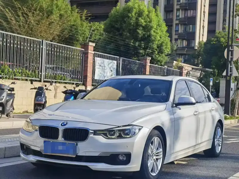 BMW 3 Series, 2016