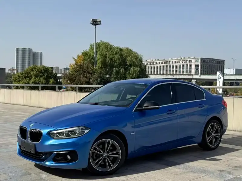 BMW 1 Series, 2018 — фото 1