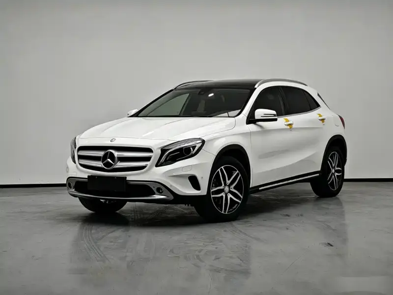 Mercedes-Benz GLA, 2016 — фото 1