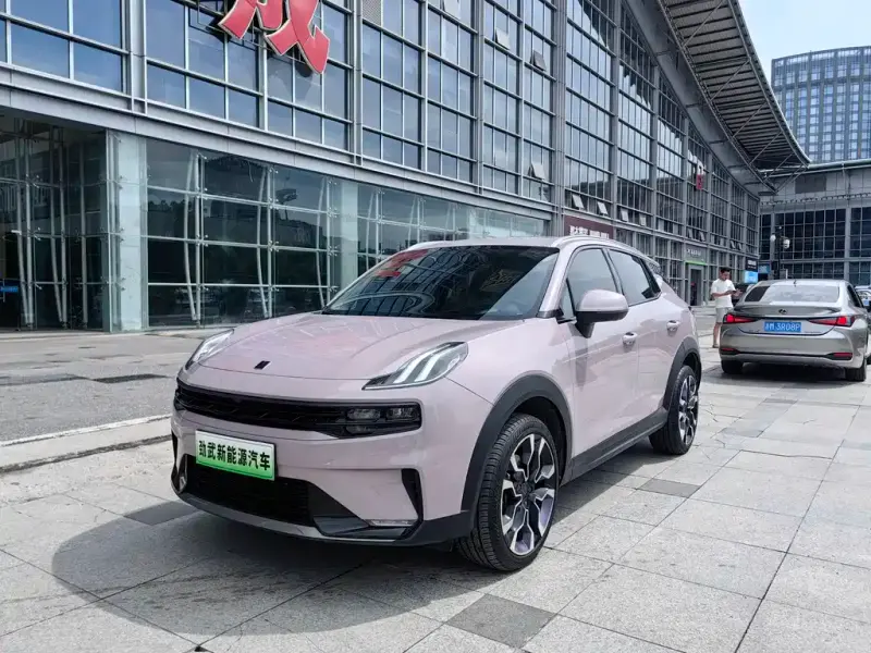 Lynk & Co 06, 2022