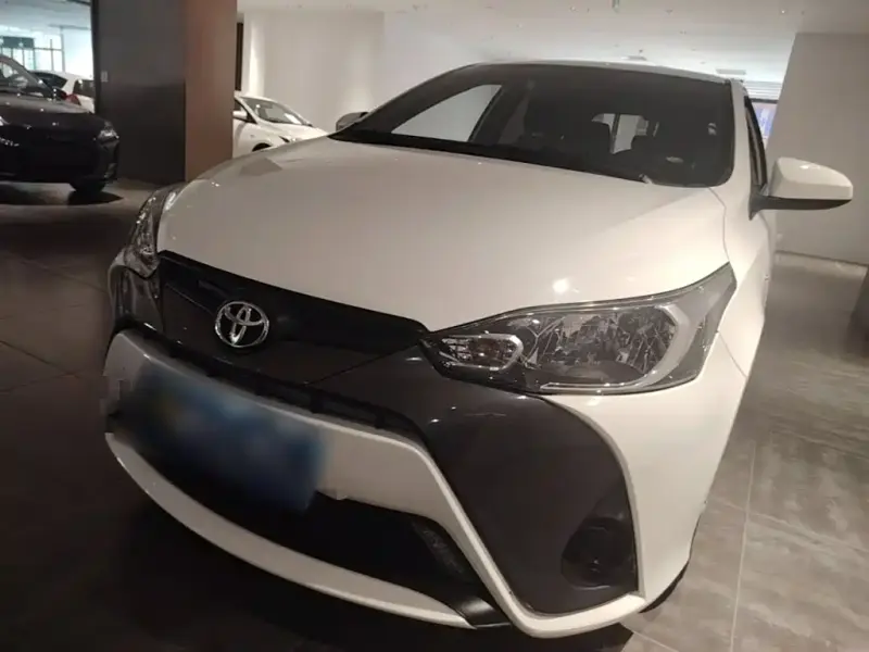 Toyota Yaris L, 2023