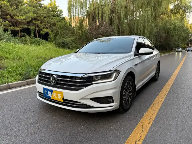 Volkswagen Sagitar, 2020