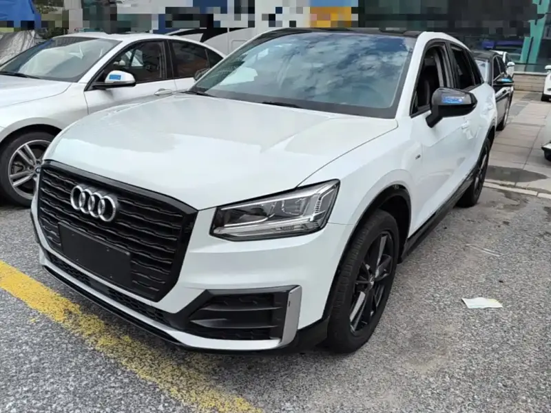 Audi Q2L, 2020
