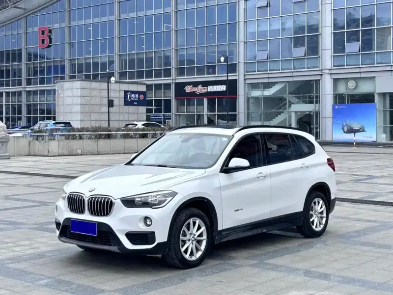 BMW X1, 2017 — фото 1