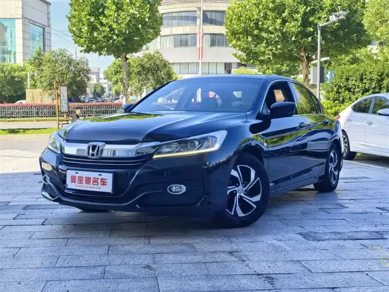 Honda Accord, 2019 — фото 1