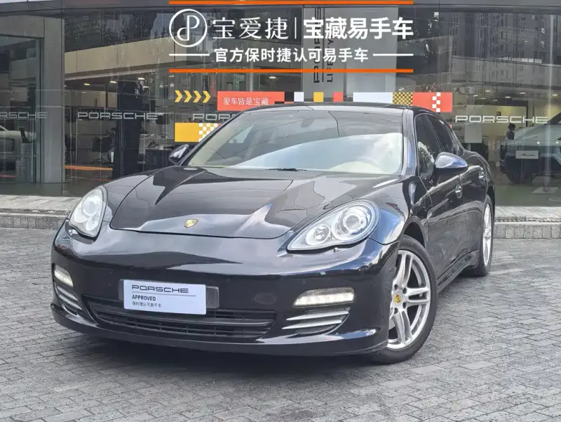 Porsche Panamera, 2011