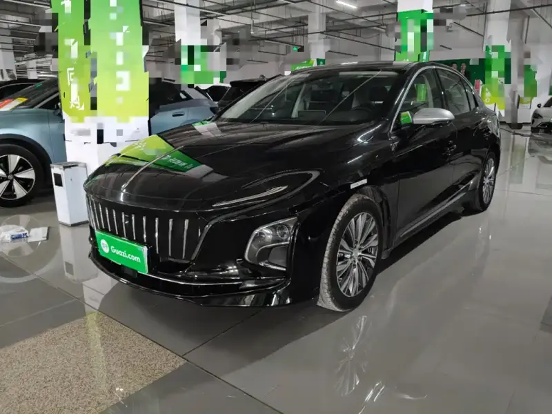 Hongqi E-QM5, 2023