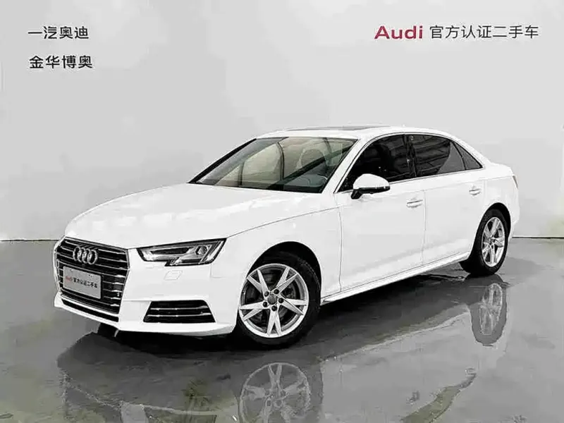 Audi A4L, 2018 — фото 1