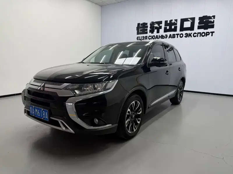 Mitsubishi Outlander, 2021