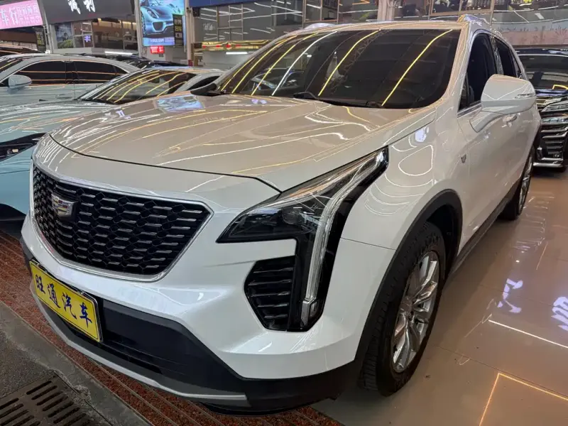 Cadillac XT4, 2021