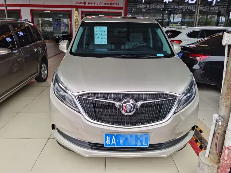 Buick GL8, 2017