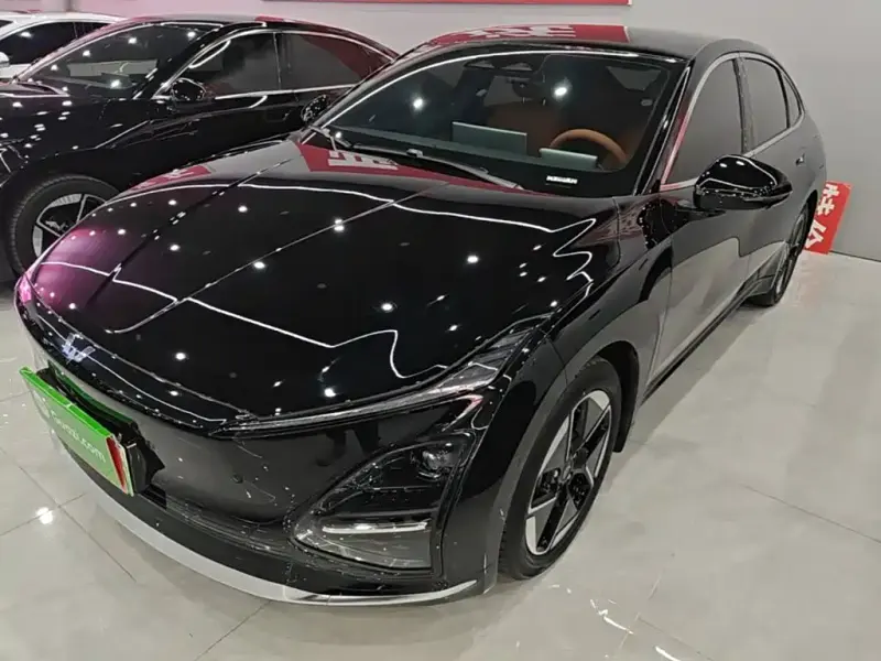 Wuling Xingguang, 2025