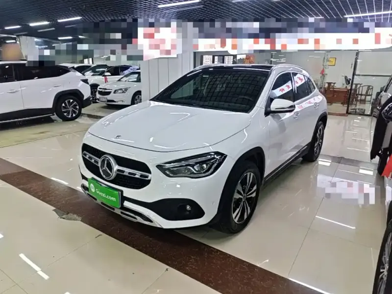 Mercedes-Benz GLA, 2021 — фото 1