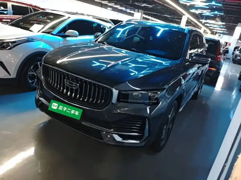 Geely Xingyue L, 2025