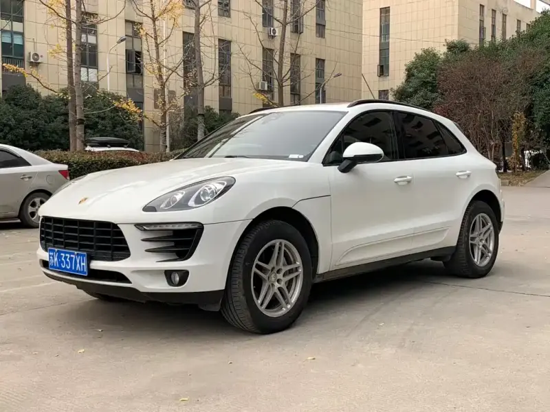 Porsche Macan, 2016