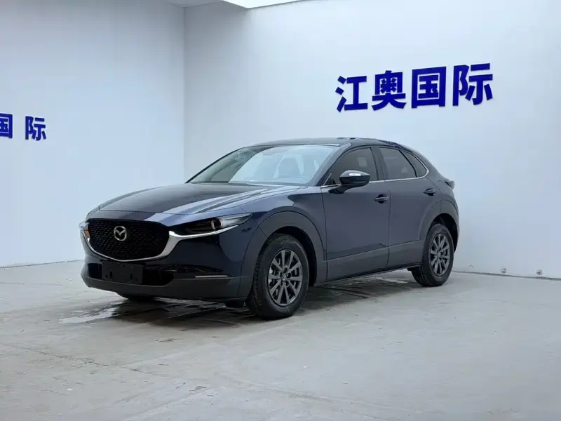 Mazda CX-30, 2022
