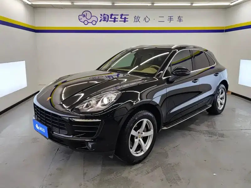 Porsche Macan, 2016