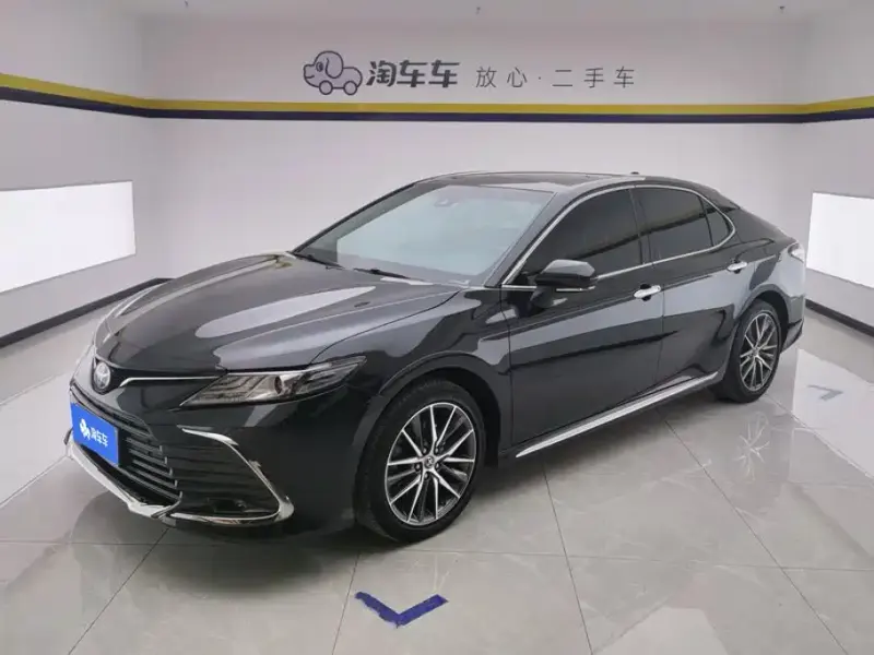 Toyota Camry, 2023