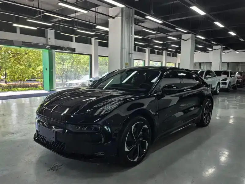 Zeekr 001, 2023