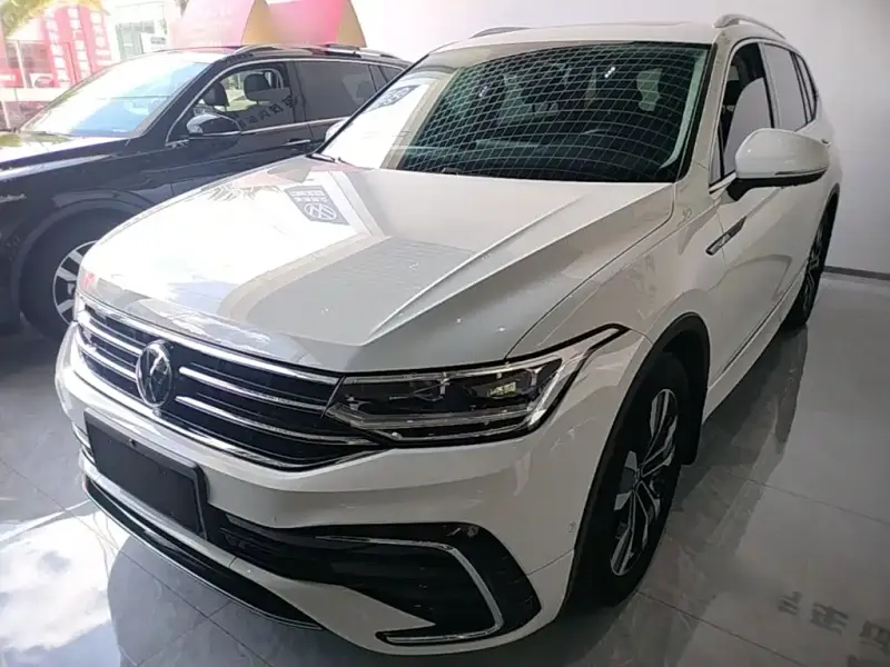 Volkswagen Tiguan L, 2023