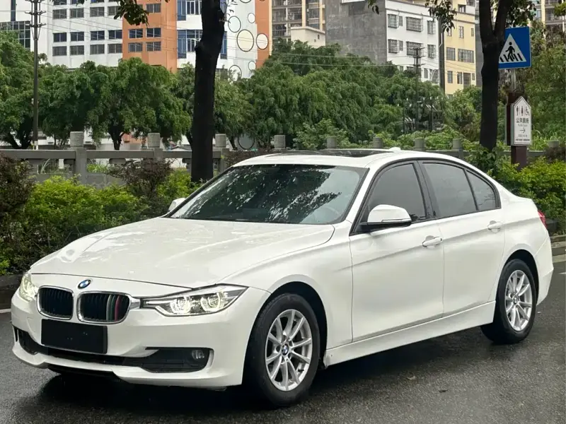 BMW 3 Series, 2013