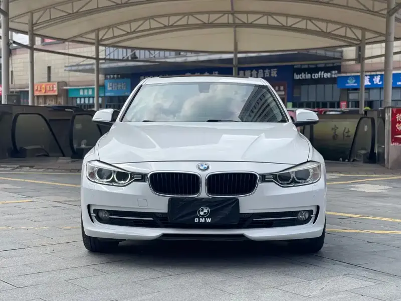 BMW 3 Series, 2015