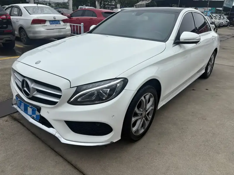 Mercedes-Benz C-Class, 2015
