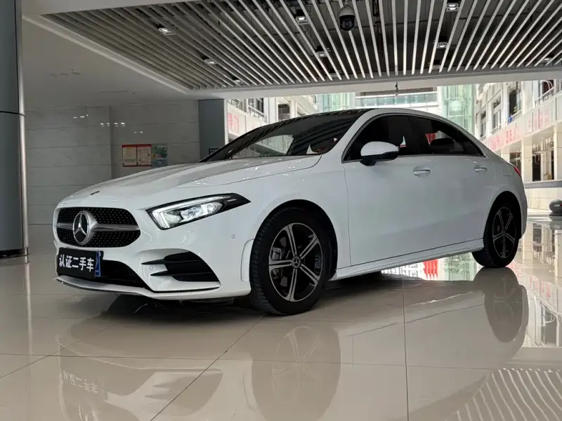 Mercedes-Benz A-Class, 2022 — фото 1