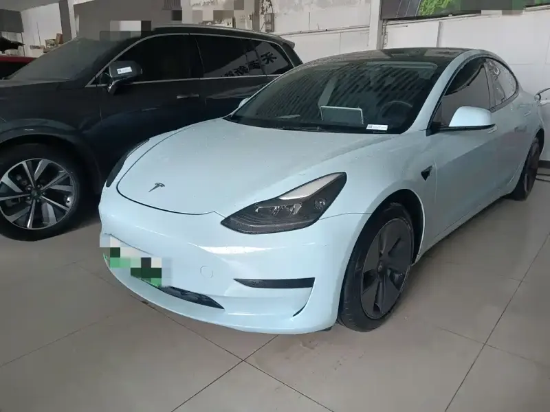 Tesla Model 3, 2021