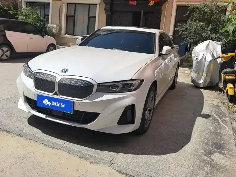BMW i3, 2024