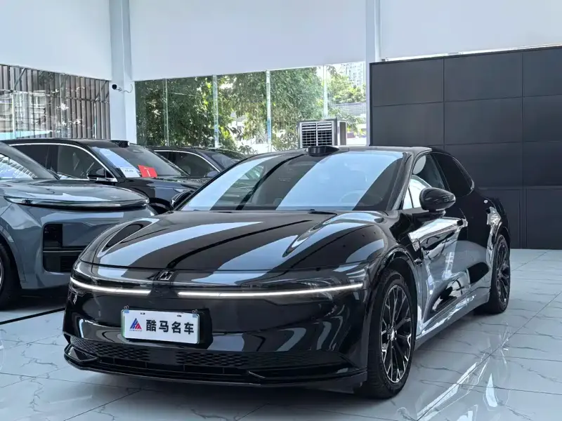 Zeekr 007, 2024