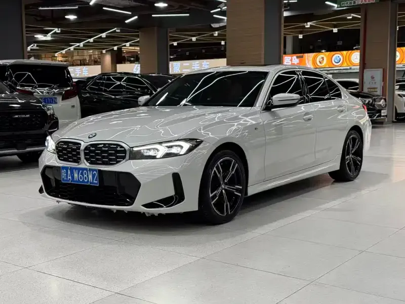 BMW 3 Series, 2023
