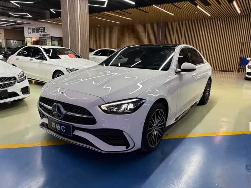 Mercedes-Benz C-Class, 2022