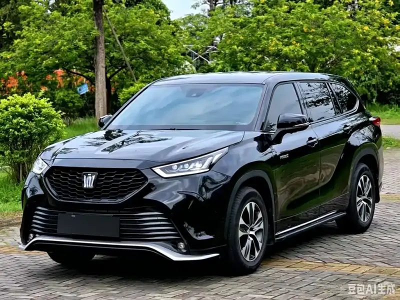 Toyota Crown Kluger, 2023
