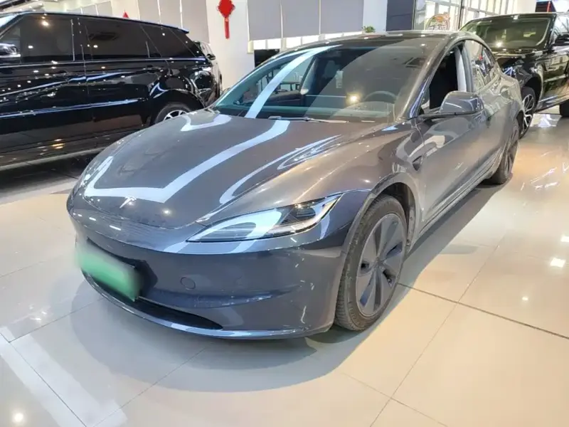 Tesla Model 3, 2024