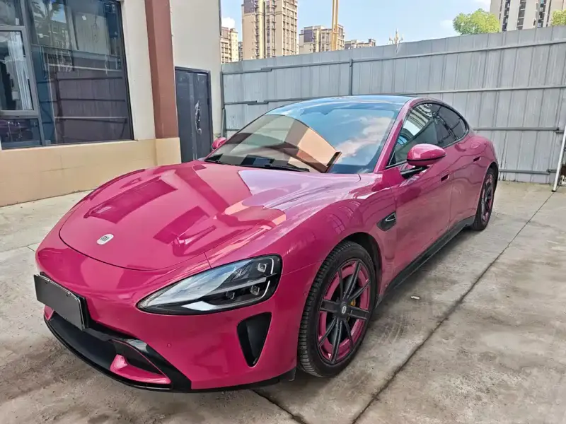 Xiaomi SU7, 2025